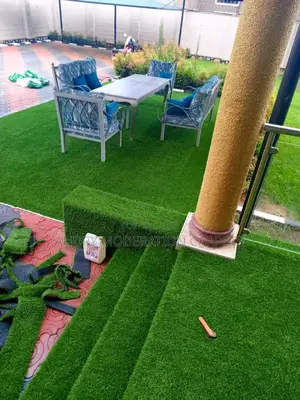 Per Sq Meter Grass Carpet