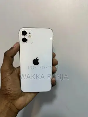 Apple iPhone 11 64 GB White