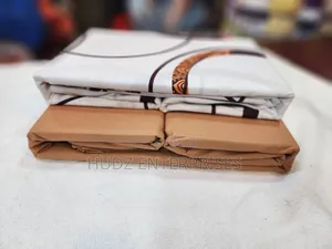 6pc Cotton Bedsheeets 6x6 White and Coffee Brown