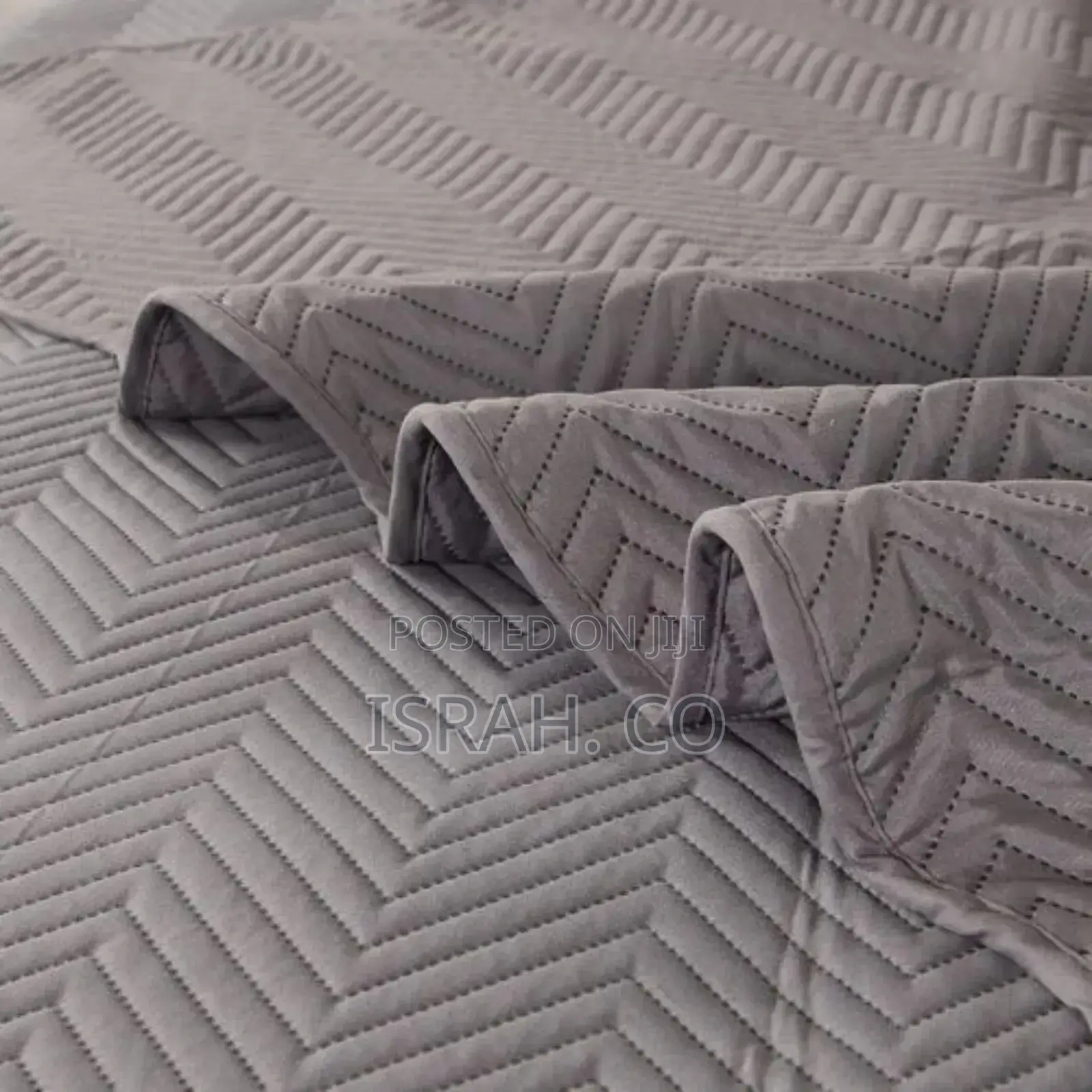 3 Piece King Quilted Plain Embossed Bedspread Plain