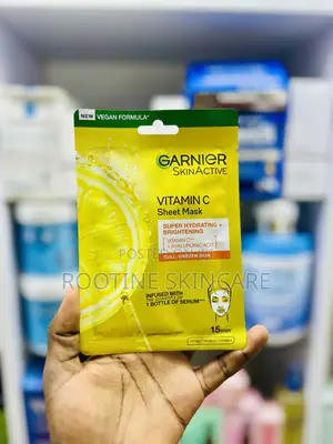 Garnier Vitamin C Brightening Hydrating Sheet Mask