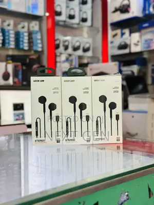 Green Lion Wired Stereo Earphones With Lightning Connector