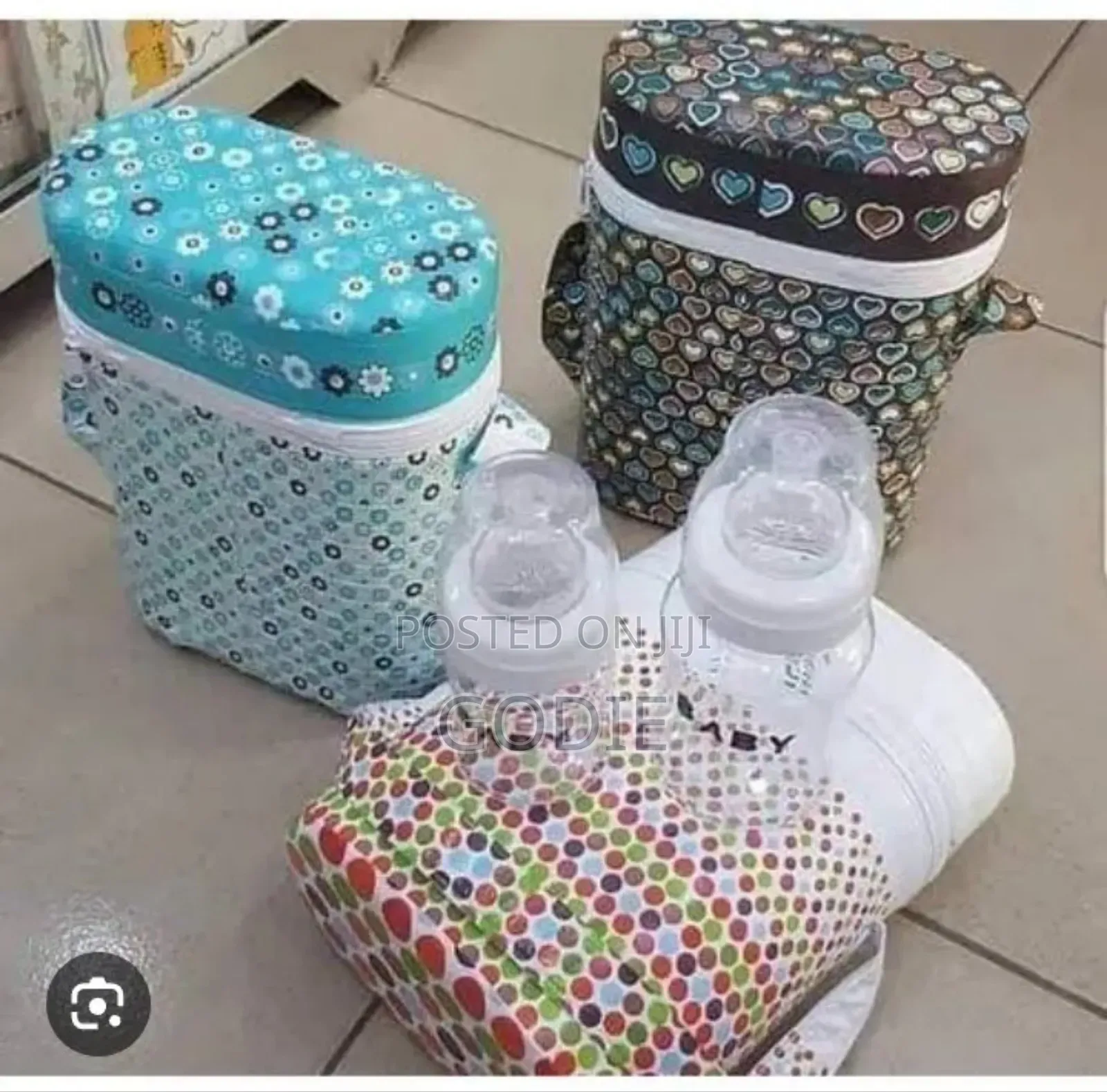 Baby Bottle Warmer With 2 Bottles Inside
