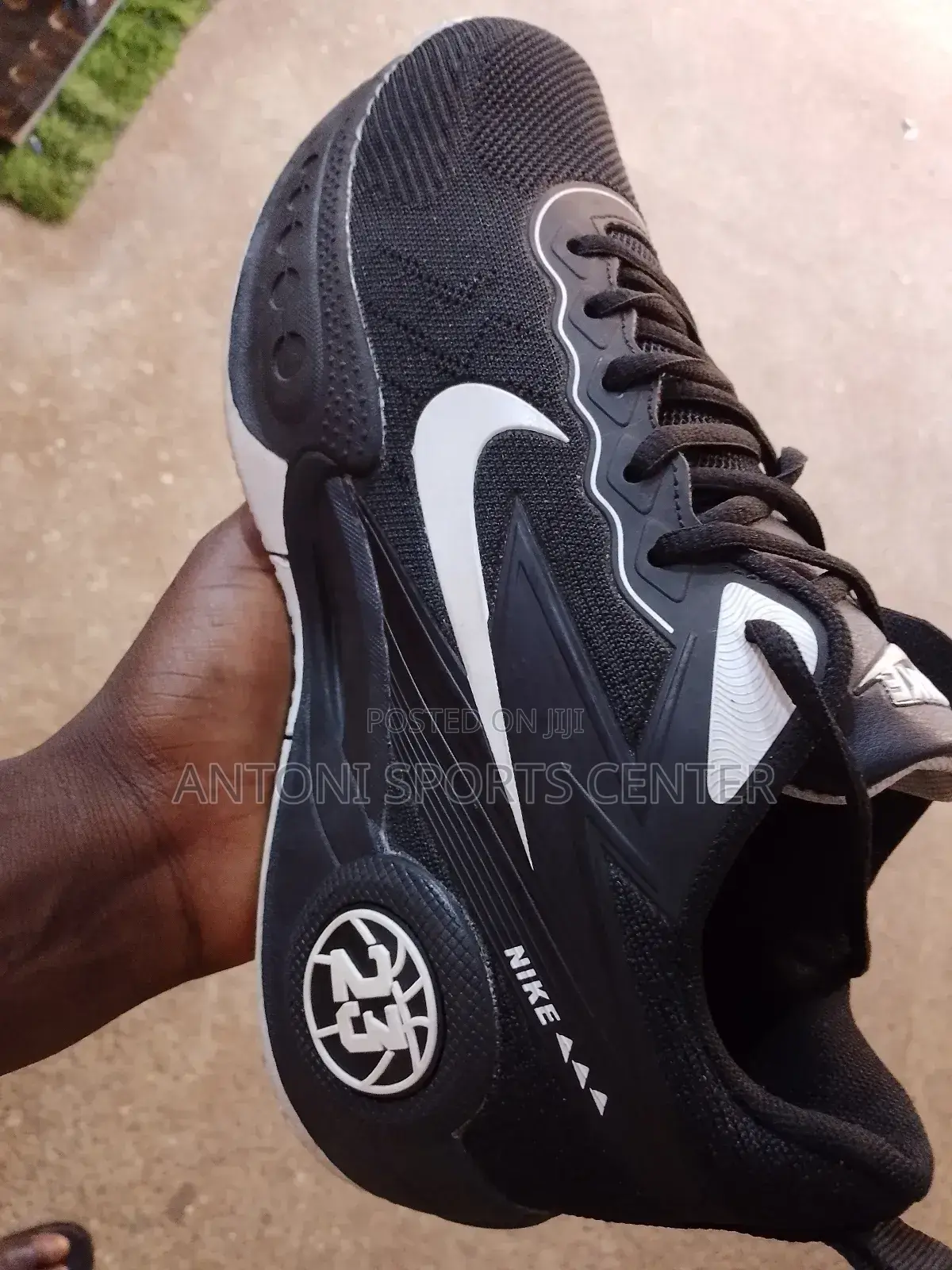 Basketball Shoe