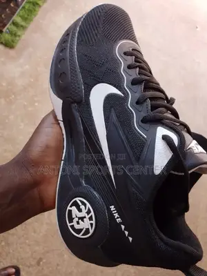 Basketball Shoe