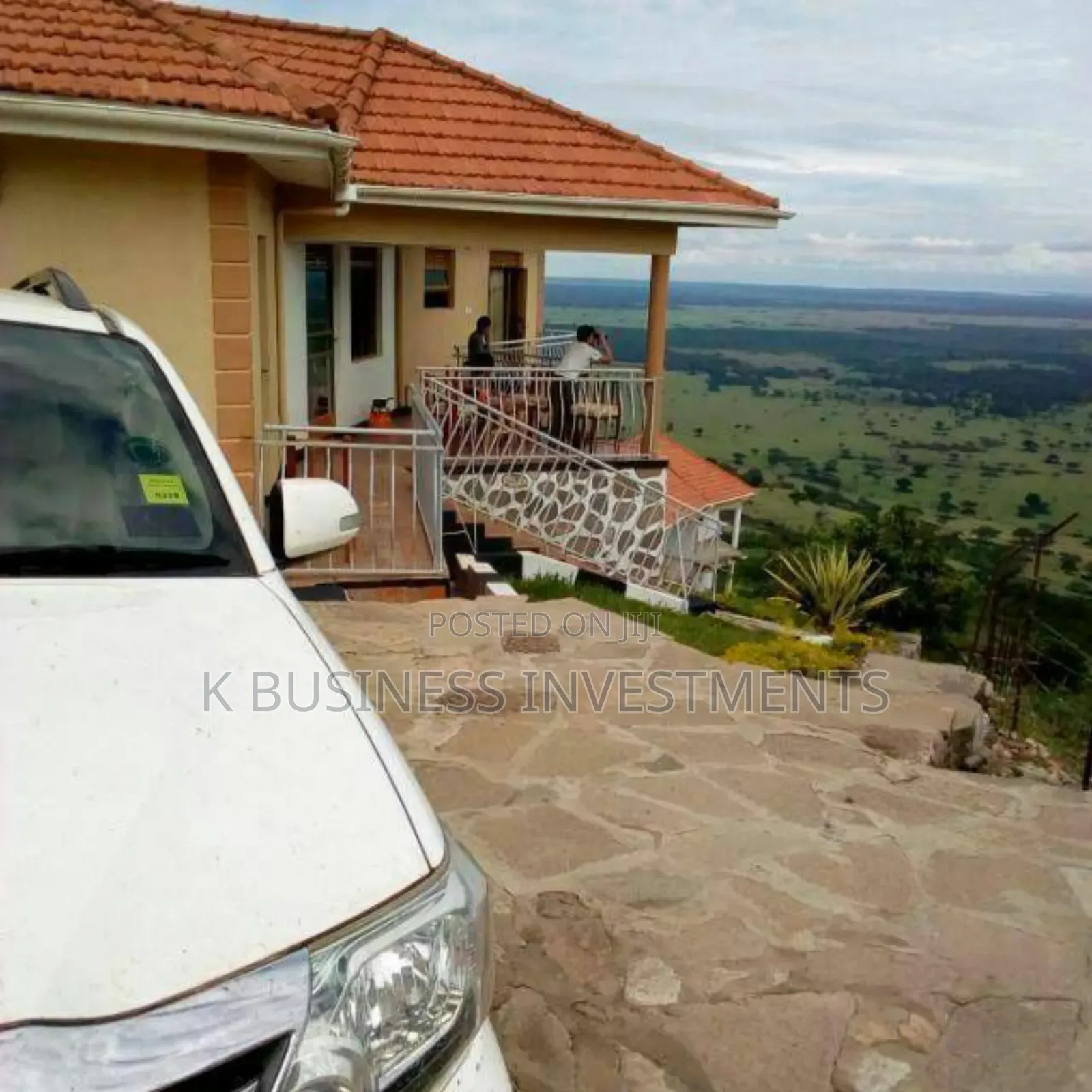 A Safari Lodge in Queen Elizabeth Np