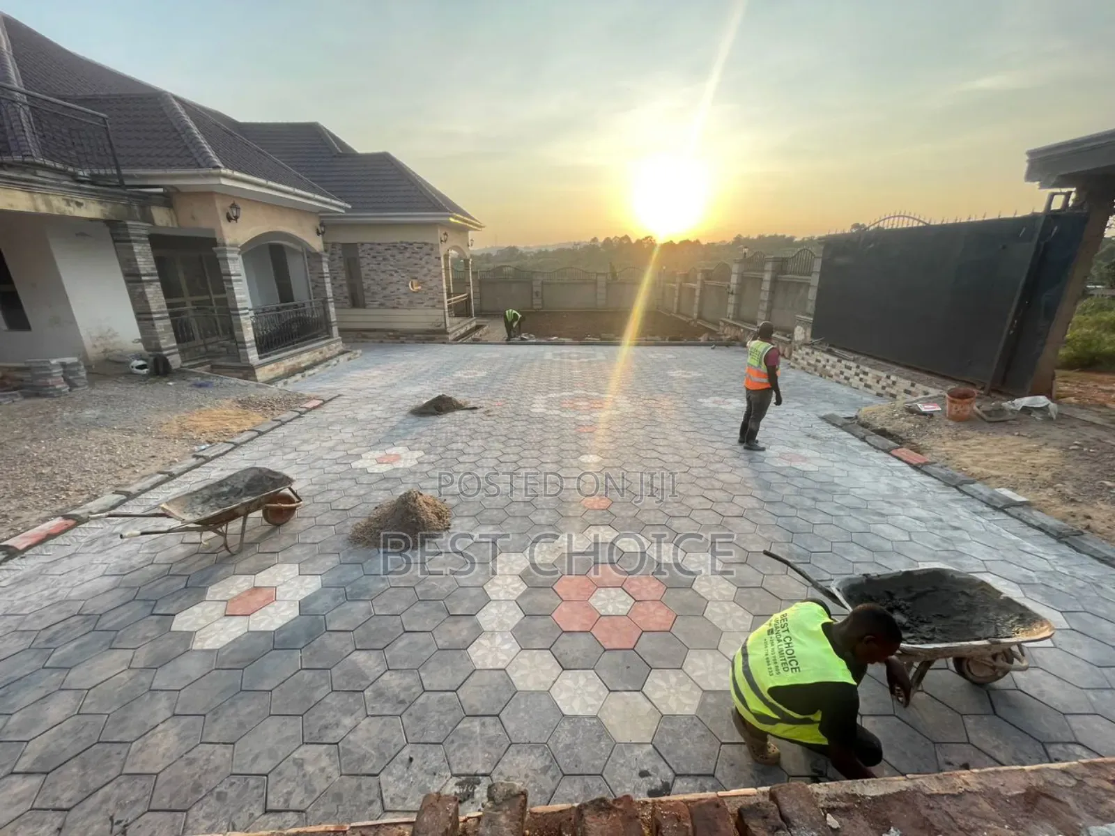 We Are Paver Installation Pros and Land Scapers.