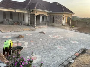 We Are Paver Installation Pros and Land Scapers.