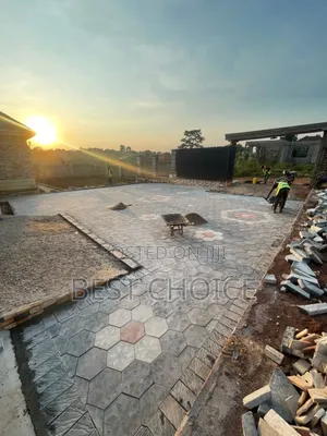 We Are Paver Installation Pros and Land Scapers.