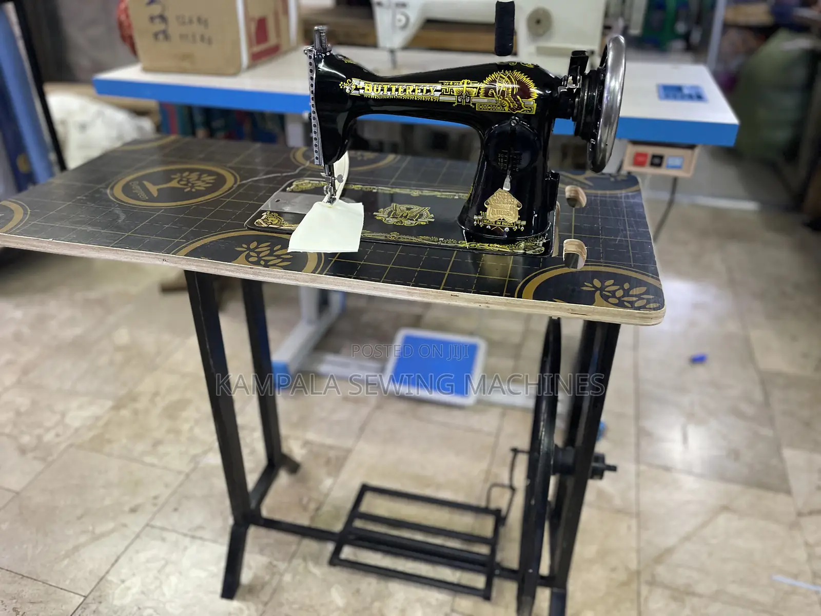 Manual New Butterfly Sewing Machines With Local Stand