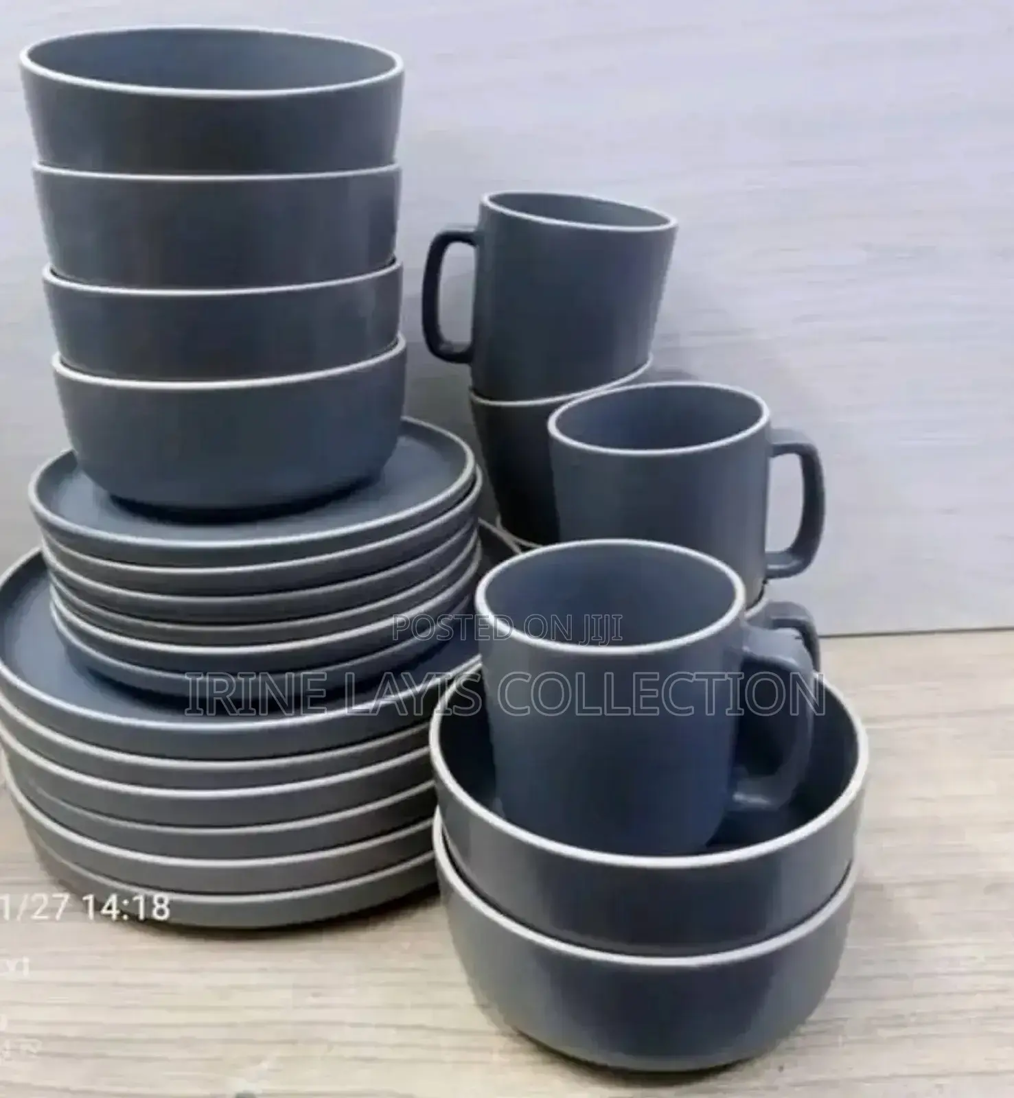 A Complete Dinner Set 6piece Each