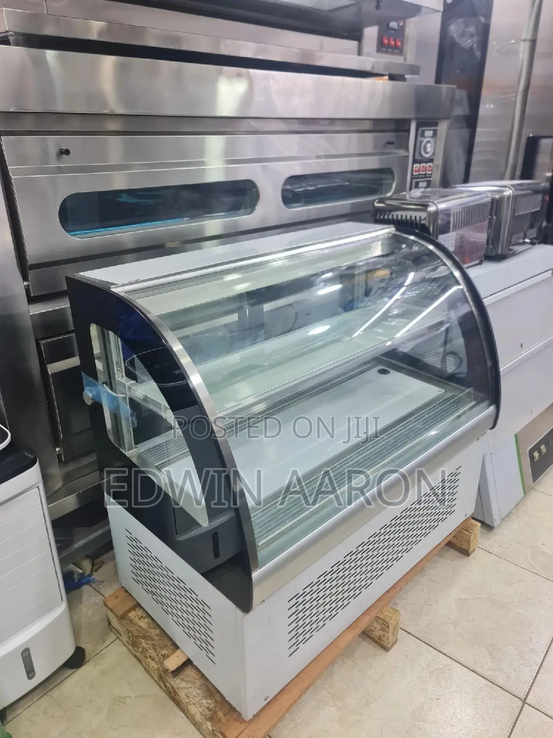Cake Chiller Display