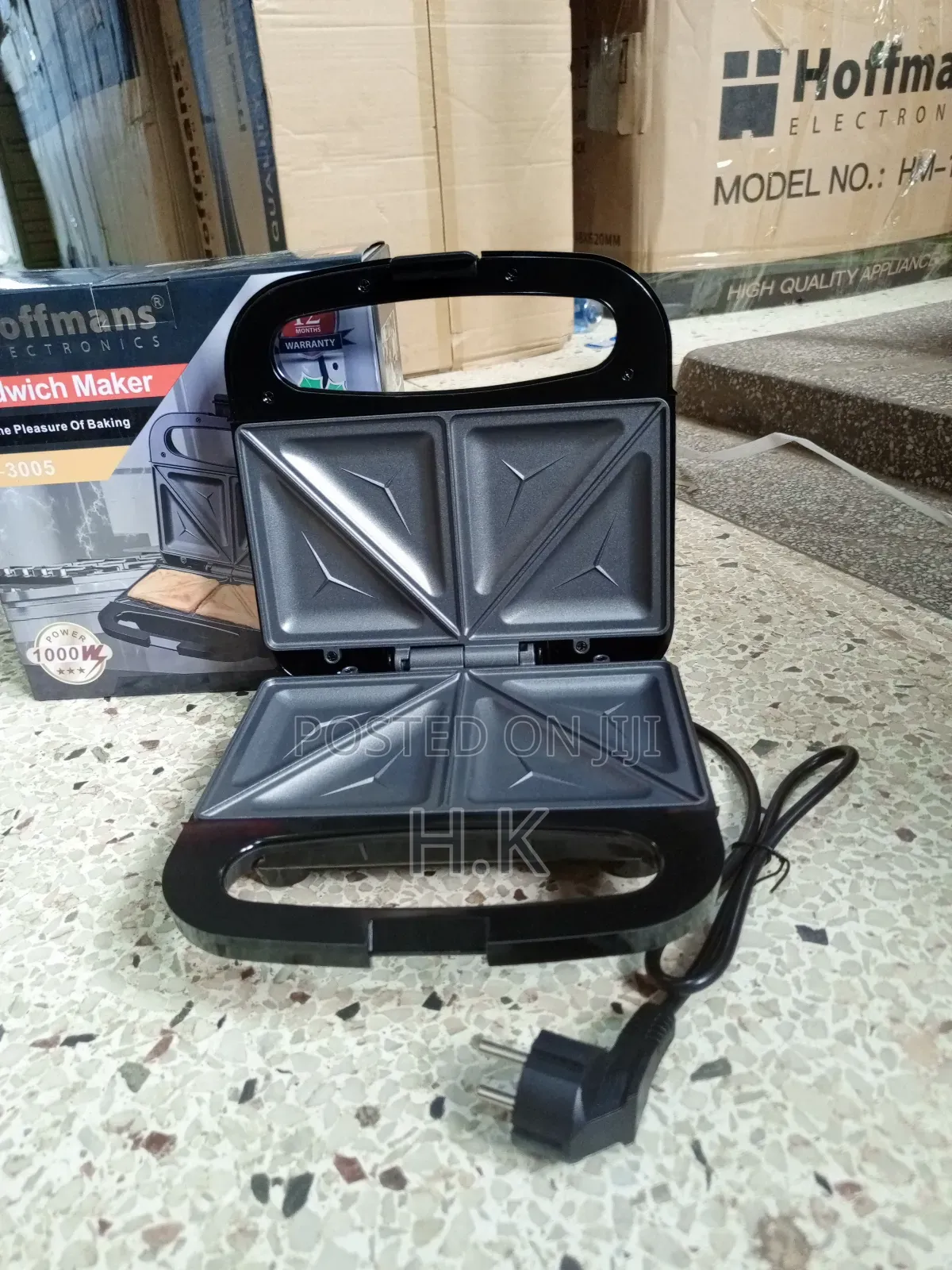 Electric Sandwich Maker.
