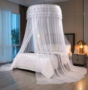White Round Mosquito Net 5 by 6