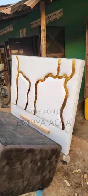 White Piece Manster Bed