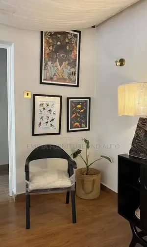 SNGL Accaampanate Sofa
