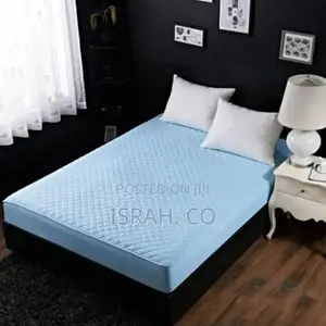 Noiseless Breathable Waterproof Mattress Protector