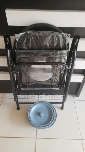 Foldable Commode Chair
