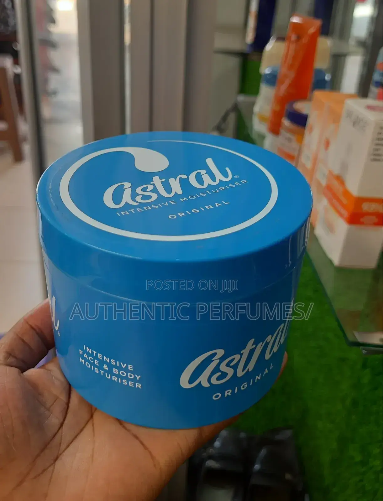 Astral Intensive Moisturiser 500ml