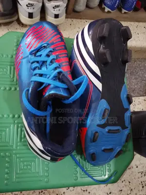 Size 32 Praying Boots for Kids