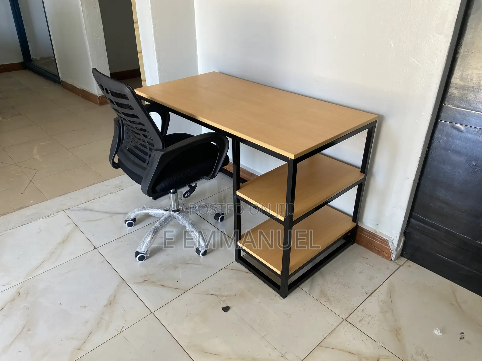 Office Desk
