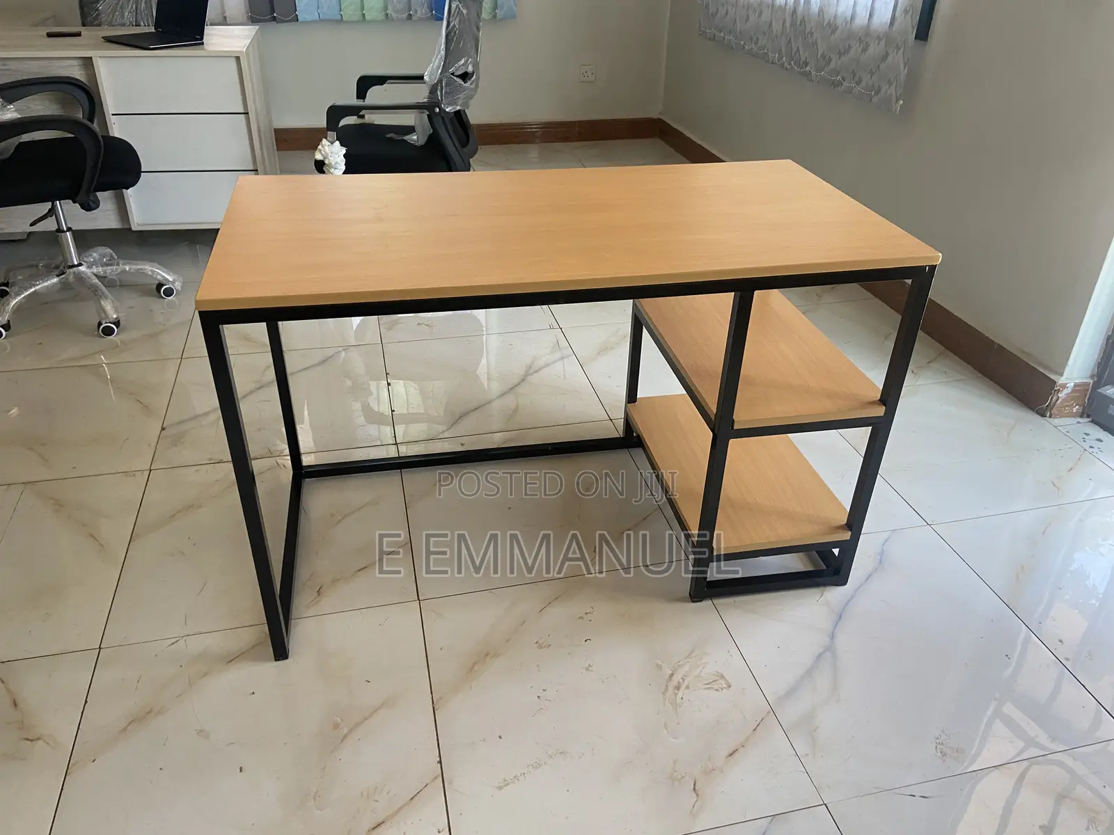 Office Desk