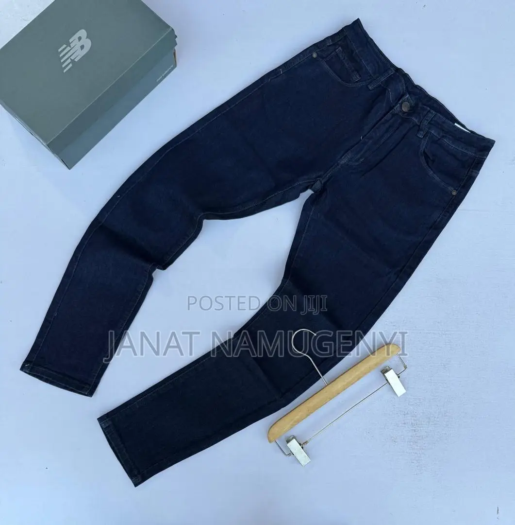 Non Fade Jeans
