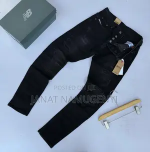 Non Fade Jeans