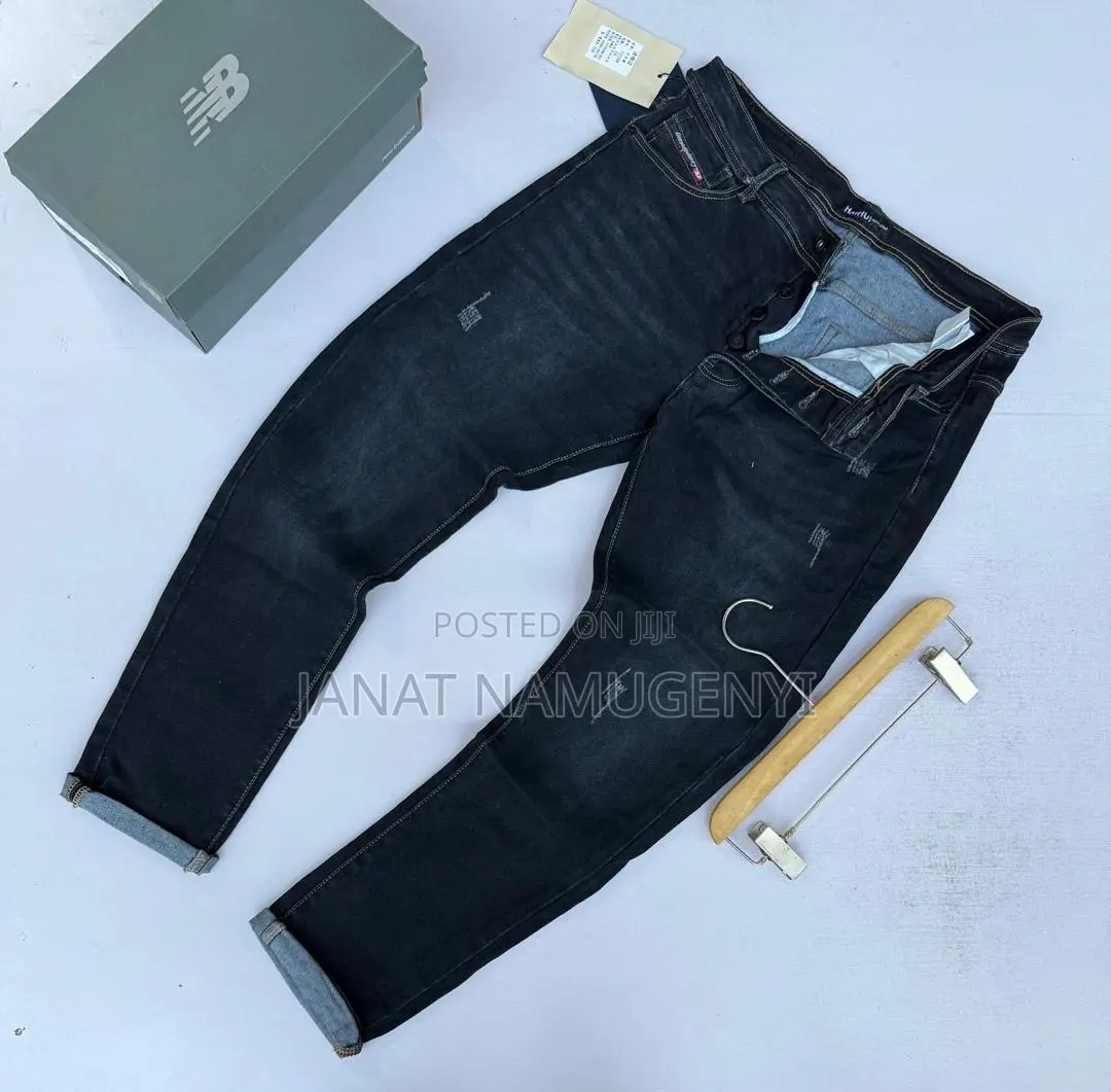 Non Fade Jeans