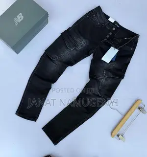 Non Fade Jeans