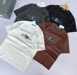 Casual Colored and Round Neck Tshirts