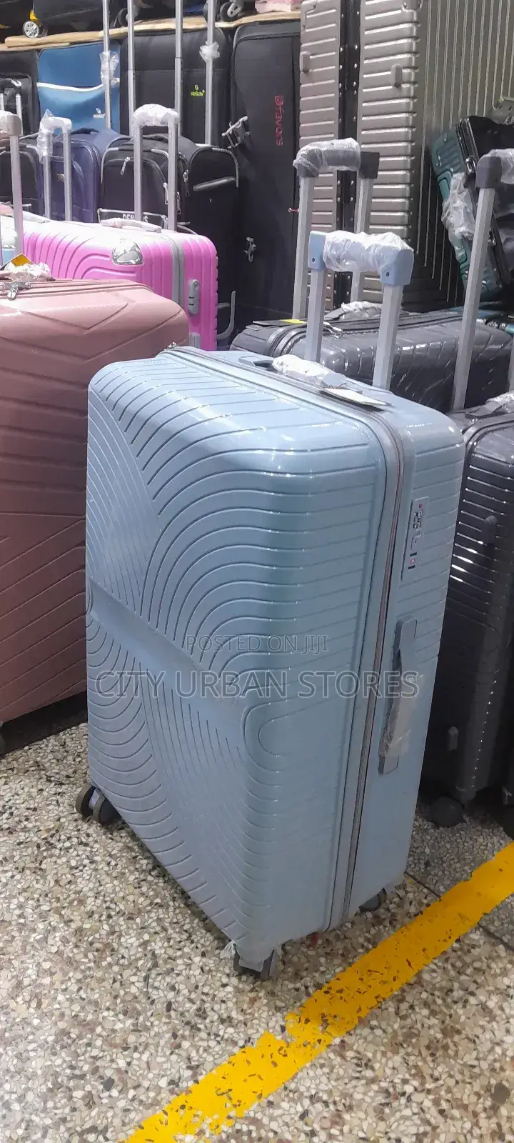 Medium Rubber 4wheels Suitcase