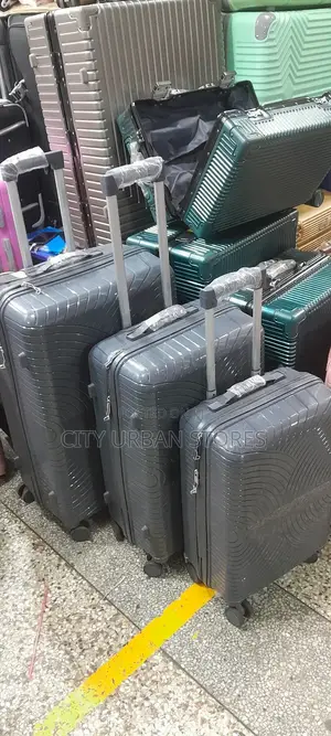Medium Rubber 4wheels Suitcase