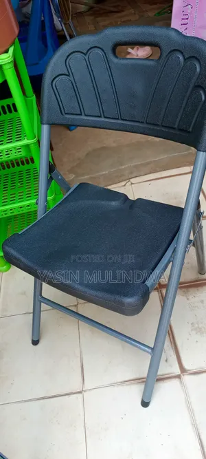Foldable Chair.