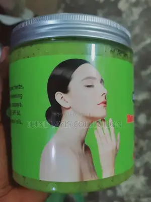 5 Day Action Molato Salt Body Scrub