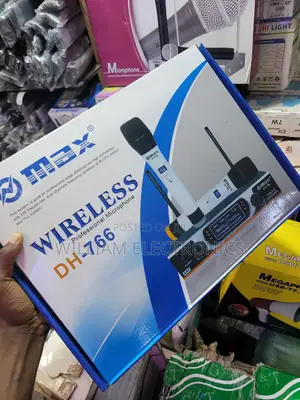 Max Wireless Profesional Microphone Dh-766