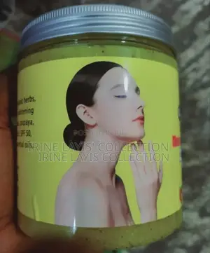 Molato Salt Vitamin C Fast Action Body Scrub