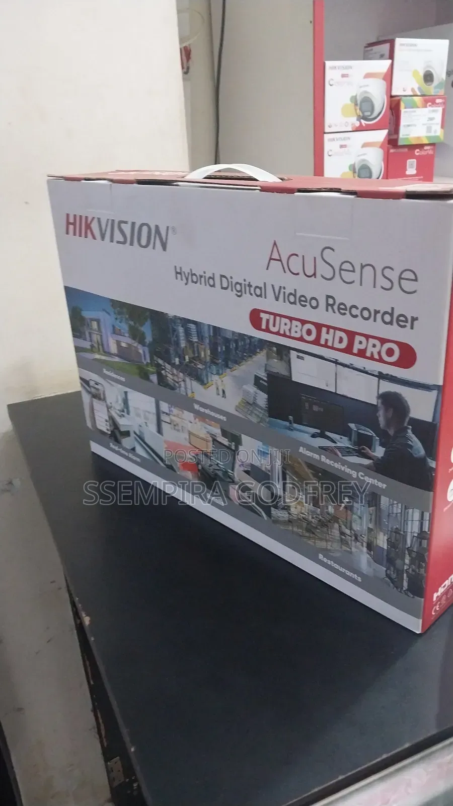 DVR 8 Channel Hik Vision