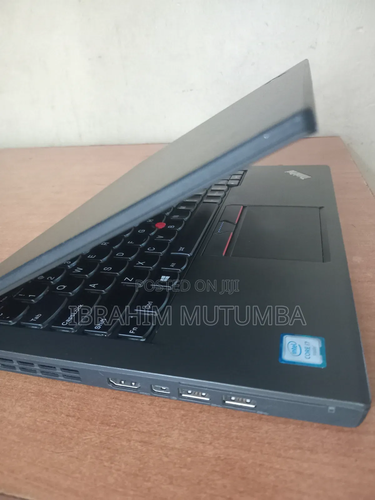 Laptop Lenovo ThinkPad X260 4GB Intel Core I7 HDD+SSD 500GB