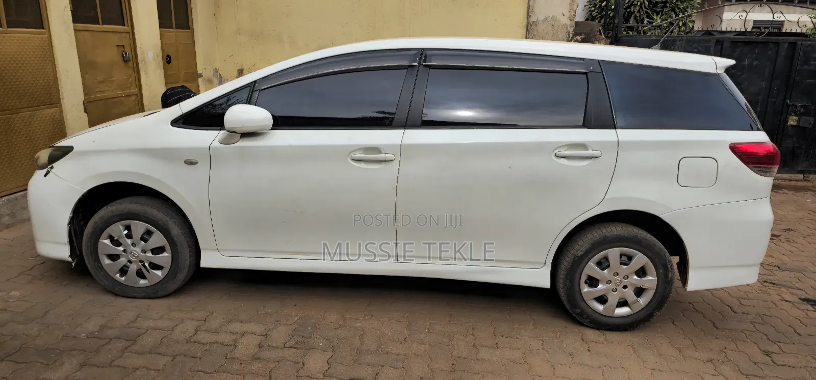 Toyota Wish 2009 White