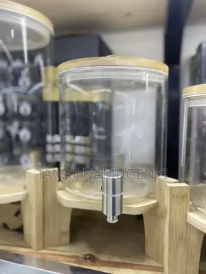 Juice Dispensers With Bambo Stand