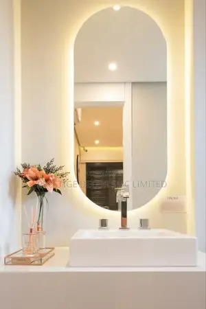 Modern Birthroom Mirrors