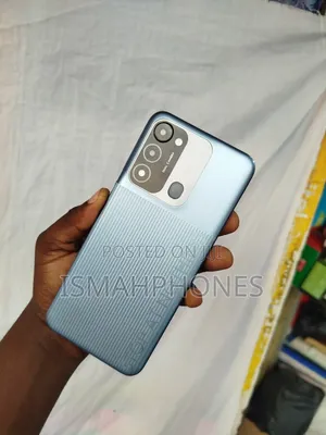 Tecno Spark 8C 64 GB Blue