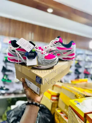 Real Asics Sneakers