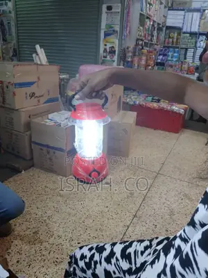 A Dp-7061c Portable Rechargeable Led Lantern