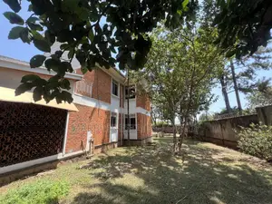 Furnished 4bdrm Duplex in Bugolobi, Central Division for rent