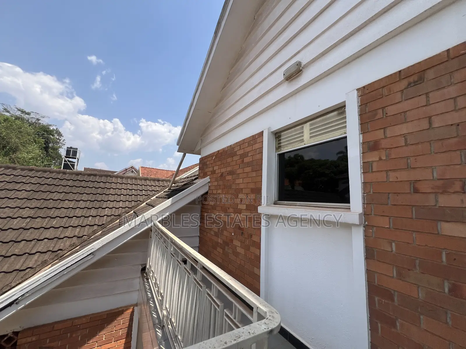 Furnished 4bdrm Duplex in Bugolobi, Central Division for rent