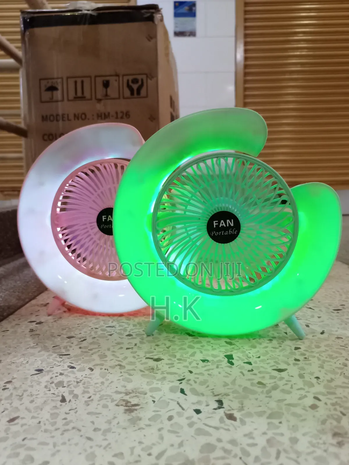 Landia Home Light-Up Portable Fan, Model Hm-126.