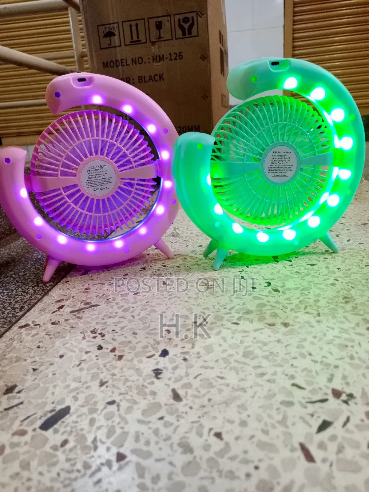 Landia Home Light-Up Portable Fan, Model Hm-126.