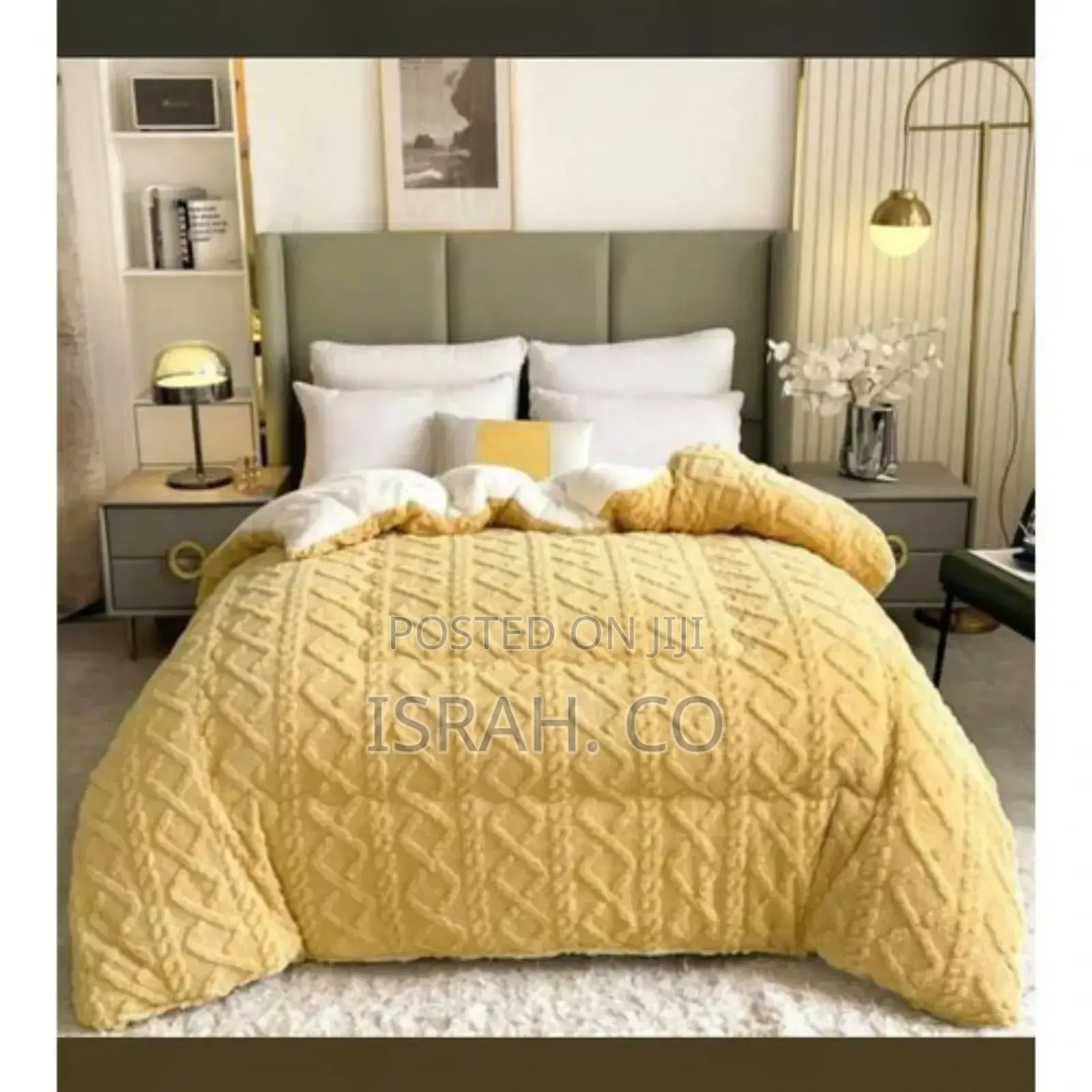 6*6 Thick Duet Set Wit 1 Bedsheet 2 Pillowcases Two Pillows